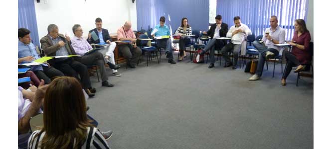 Delegados Regionais participam de encontro em Porto Alegre Delegados Regionais participam de encontro em Porto Alegre